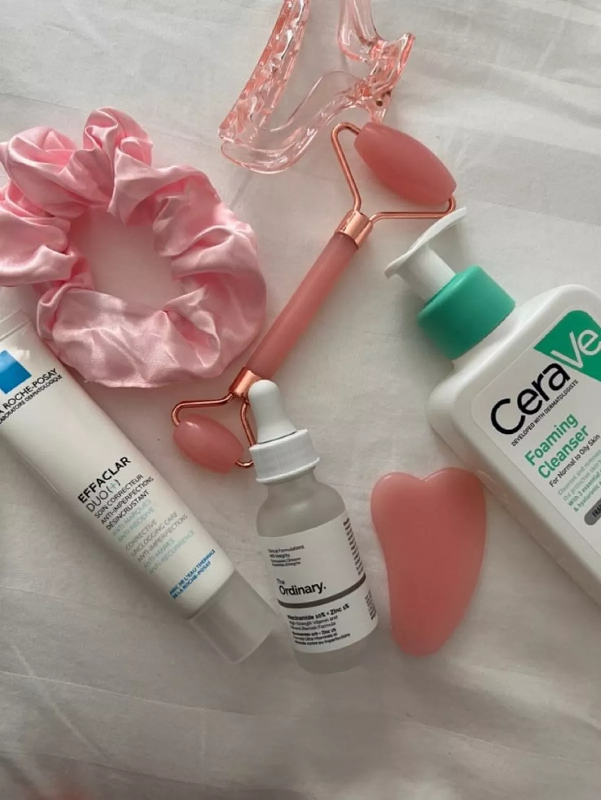 العناية بالبشرة