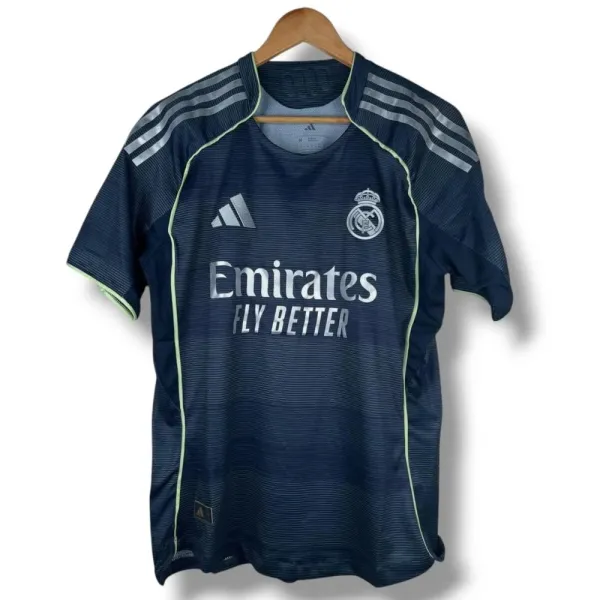 تيشيرت رياضي ريال